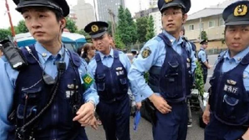 اعتقال 3 أشخاص في