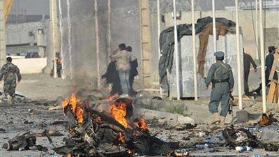 مقتل وإصابة 18 شرطيًا إثر تفجيرات بمدينتين في أفغانستان