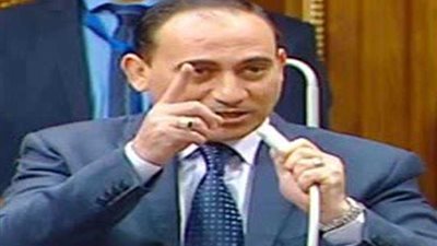 برلماني يتهم الحكومة بالإهمال ..ويؤكد: الفساد وراء أزمة البنسلين