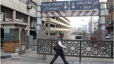 غلق شارع الأزهر في الاتجاه القادم من صلاح سالم