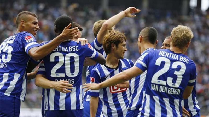 هيرتا برلين يفوز