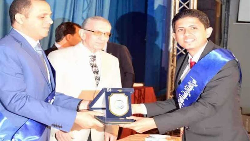 فوز محمد كمال فى