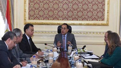 مدبولي يستعرض سعي وزارة الاتصالات لرعاية طاقات شباب المبتكرين أصحاب الأفكار الواعدة