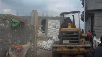 إزالة 19 حالة تعدٍ على الأراضي الزراعية بإيتاي البارود