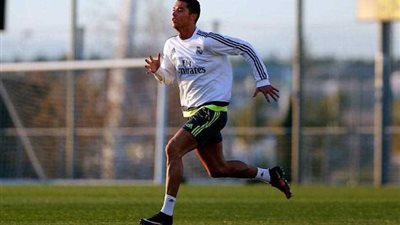 رونالدو يتدرب بشكل منفرد قبل ثلاثة أيام من الكلاسيكو