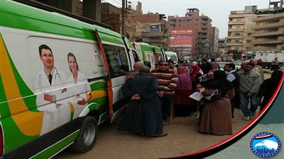 مستقبل وطن وعلشان تبنيها ينظمان قافلة طبية وتموينية لمركز منوف