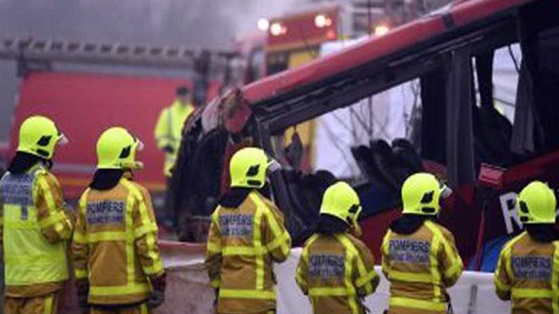 مقتل 12 شخصا على