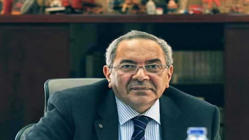 عقول عظيمة.. مبادرة