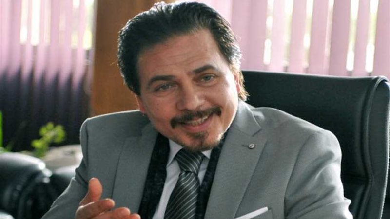 محمد رياض يبدأ تصوير