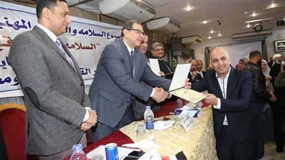 سعفان: صدور قانون الهيئات النقابية خطوة هامة علي طريق الإصلاح