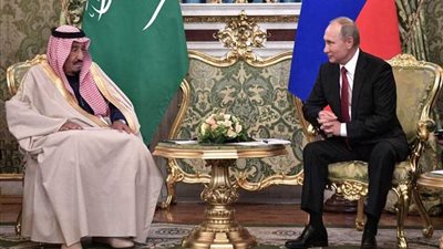 بوتين يدين في اتصال هاتفي مع الملك سلمان إطلاق الحوثيين صاروخا نحو الرياض