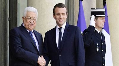 باريس ..ماكرون وعباس يبحثان 