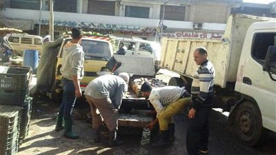 حملات لإزالة الإشغالات والنظافة بالزاوية الحمراء