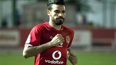 «مُحارب» يتقدم بالهدف الثاني للأهلي أمام سموحة