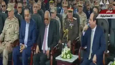 السيسي: مستعدون لتنفيذ كافة المشروعات بشركات ومعدات مصرية