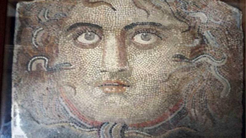 عرض قطع جديدة بمدخل