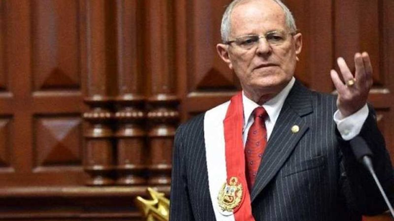 برلمان بيرو يفشل