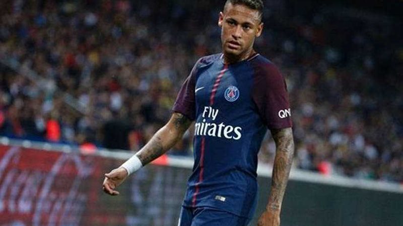 نيمار يُقاطع كلاسيكو