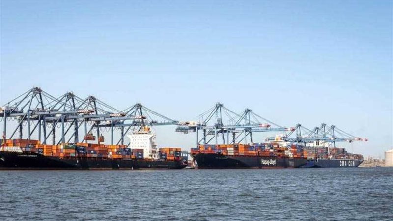 إغلاق ميناء نويبع