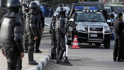 استنفار أمني بالطرق السريعة وتركيب كاميرات بالطرق الدائرية