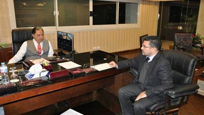 وزير الصحة يراجع خطة تنفيذ المشروعات الطبية بمحافظة الجيزة