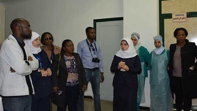 وفد طبي دولي في زيارة للمجمع الطبي بطنطا (صور)