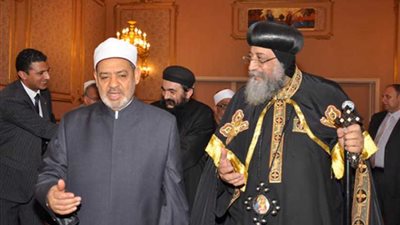البابا تواضروس لشيخ الأزهر: الأعياد فرصة طيبة لتبادل المحبة