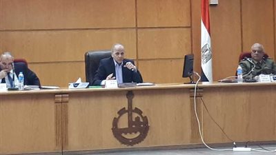 محافظ القليوبية: 