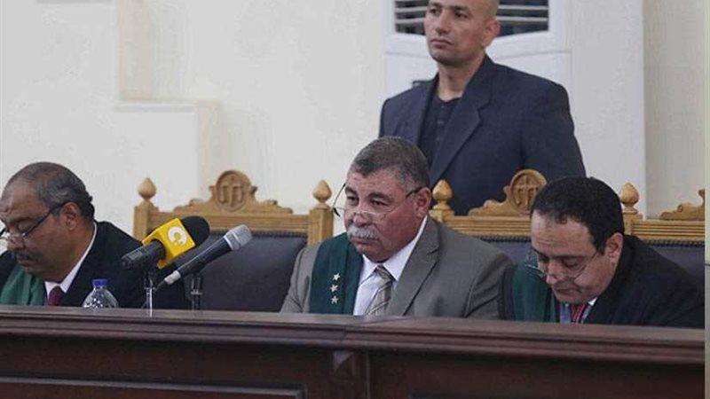 قاضي بيت المقدس يأمر