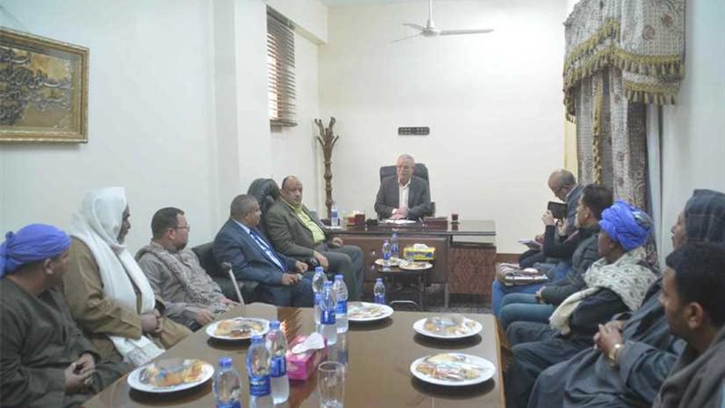 محافظ المنيا ينصح