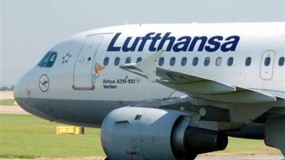 هبوط طائرة ركاب ألمانية اضطراريا في بلغاريا لتصاعد رائحة دخان