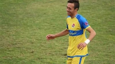 رئيس الأسيوطي عن مفاوضات الزمالك مع عنتر: مثل ميسي ورونالدو