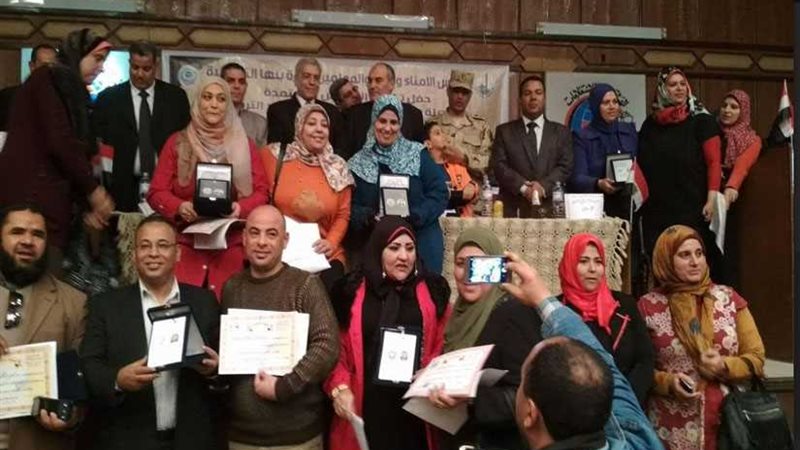 تكريم 15 مدرسة ببنها