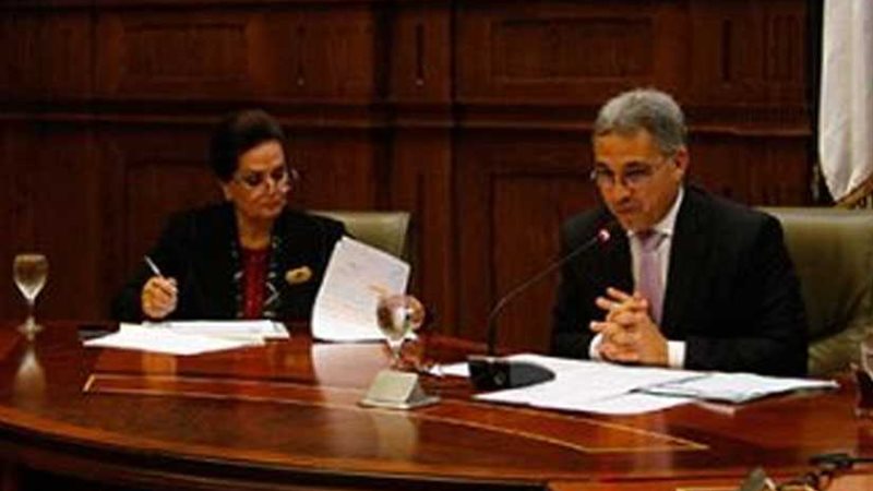 نائب لـمحافظ البحيرة: