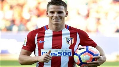 جاميرو: الأهلي نادي عظيم ومنبهر بالجماهير