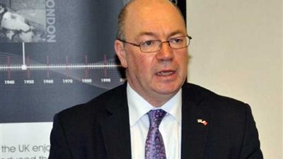 بريطانيا تدين الهجوم على كنيسة حلوان.. وتؤكد مساندتها لمصر ضد الإرهاب