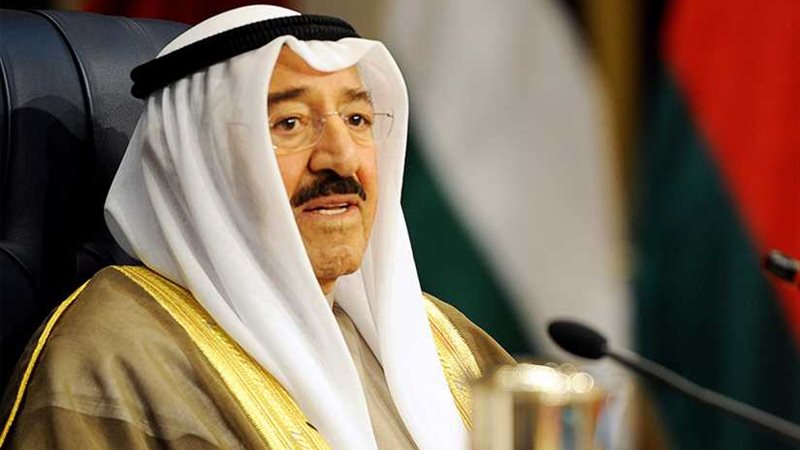 أمير الكويت يدين