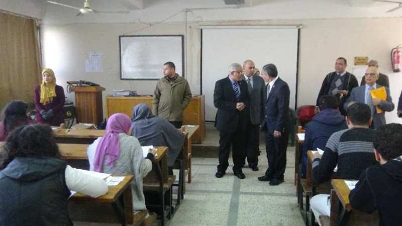 رئيس جامعة المنيا