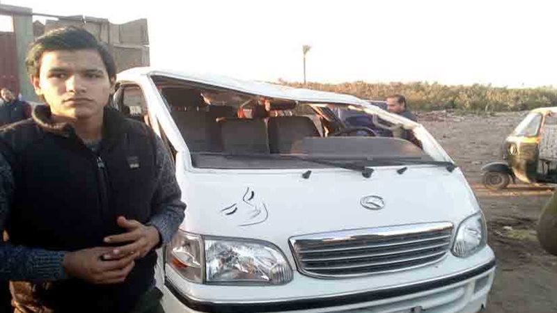 إصابة 9 أشخاص في