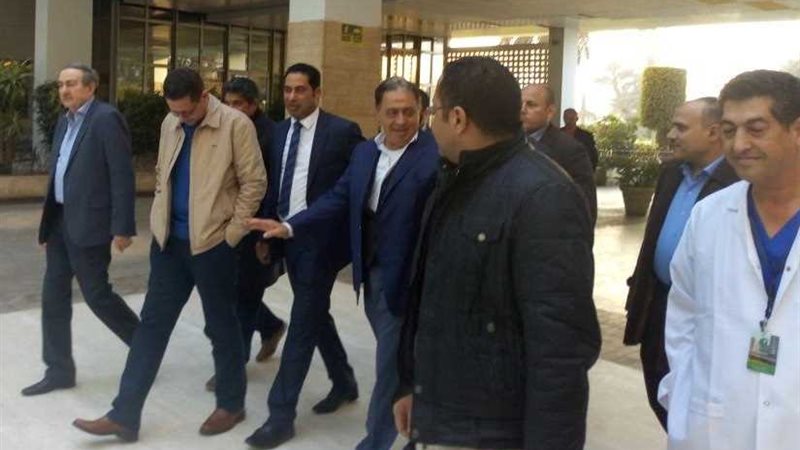 وزير الصحة يجري عملية