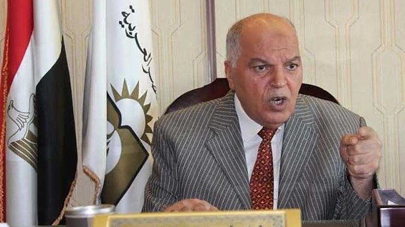 نقيب المعلمين يكرّم