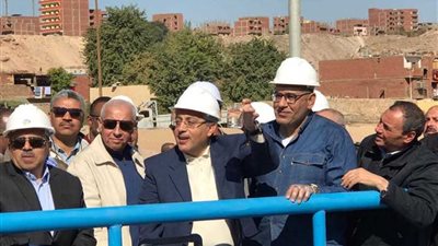 مدبولي: محطتا كيما تدخلان الخدمة لمعالجة مياه الصرف ثلاثيا