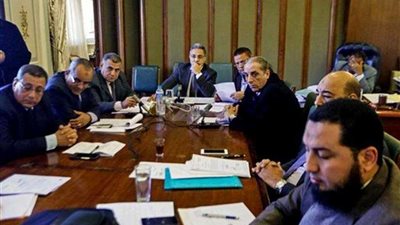 الحكومة للبرلمان: الإعلان عن توقيع الشركة القابضة للقمامة قريبًا