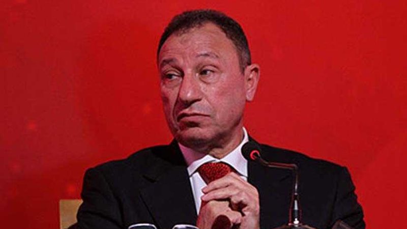 الخطيب يعلن رسميا