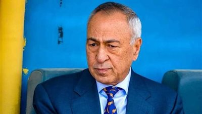 رئيس الإسماعيلي يؤازر فريقه قبل لقاء النصر بالدوري