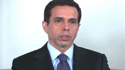 عائلة القذافي تستنكر نبش قبر السنوسي