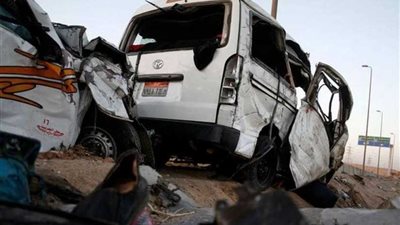 مصرع وإصابة 4 في حادث تصادم بالبحيرة