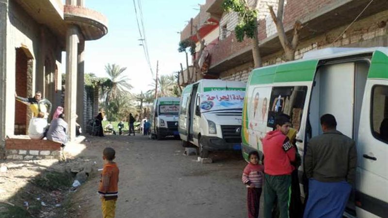 قافلة علاجية بقرية