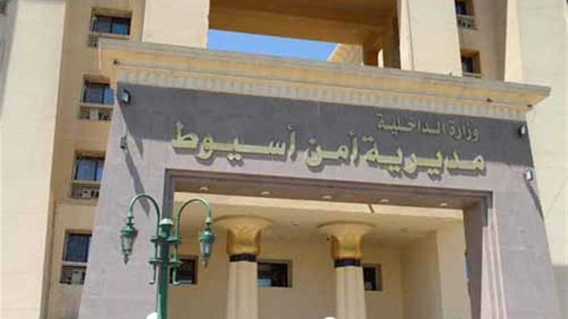 حبس طالب ذبح طفلا