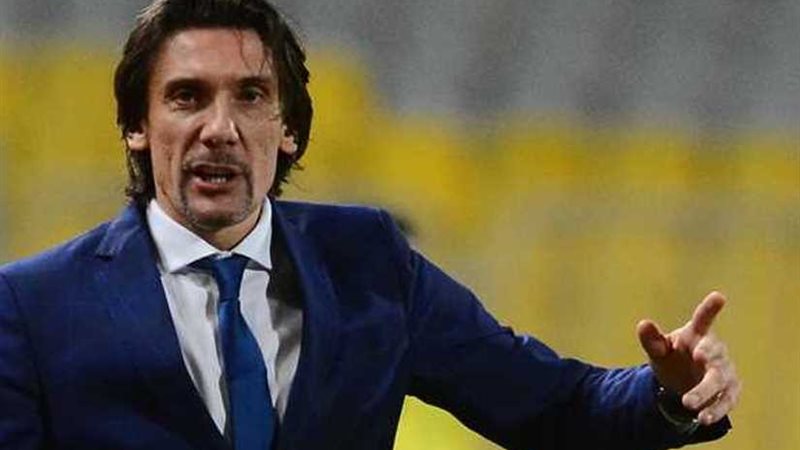 هجوم حاد من جماهير